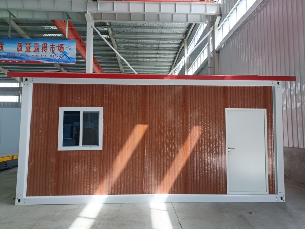 Detachable Steepletop Container House